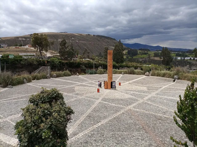 Quitsato Solar Clock