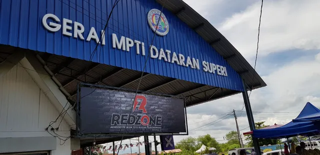 d' Tepian Sungai Restaurant, Teluk Intan, Perak.
