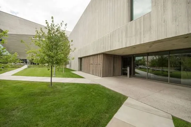 Clyfford Still Museum