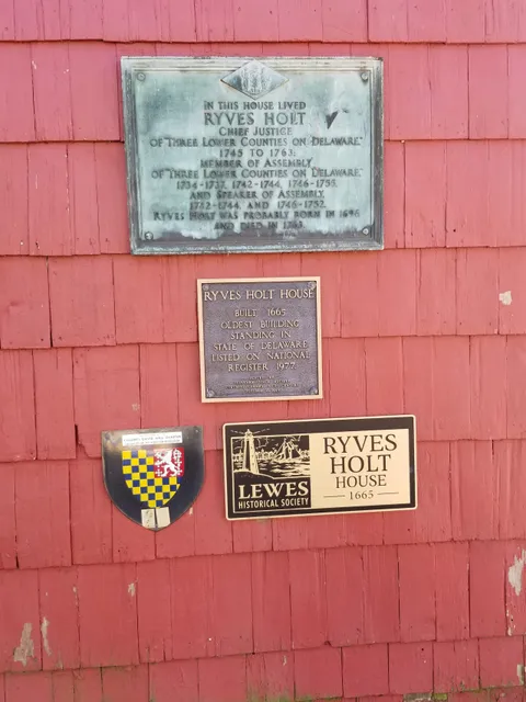 photo-1