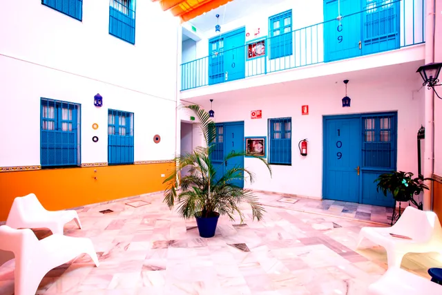 Casual de Las Letras Sevilla