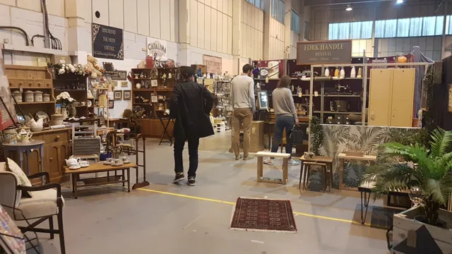 Robin's Nest Emporium