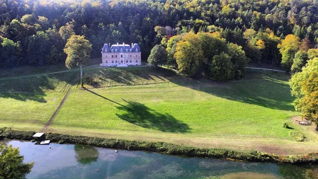 Château d'Orquevaux Artists & Writers Residency