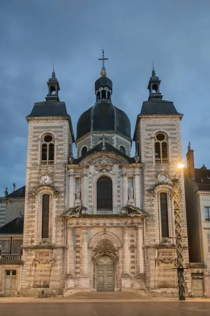 Église Saint-Pierre de Chalon-sur-Saône