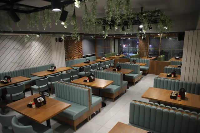 GHEE GUD (Exclusive) MANINAGAR