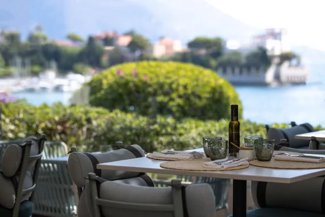 Jasmin Grill & Lounge