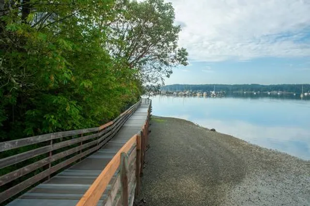 Liberty Bay Waterfront Park