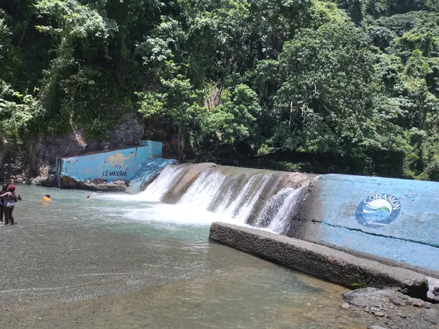 Balneario El Camellon