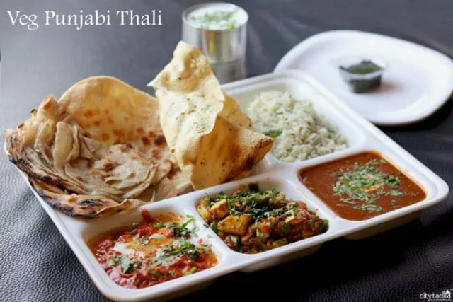 Geeta punjabi - Best Restaurant in Junagadh