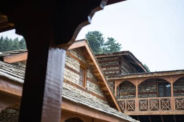 Naggar Castle