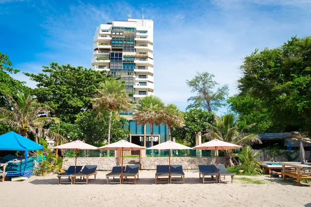 Hua Hin Bluewave Beach Resort