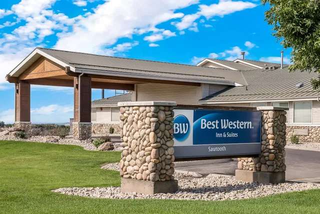Best Western Sawtooth Inn & Suites