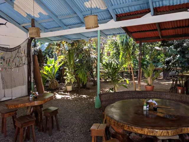 Mocha's Monchis Grill Restaurante