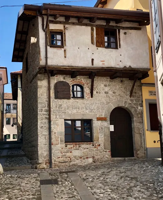 place image