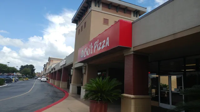 Cicis Pizza