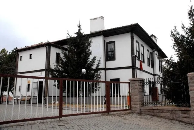 Abidin Paşa Köşkü