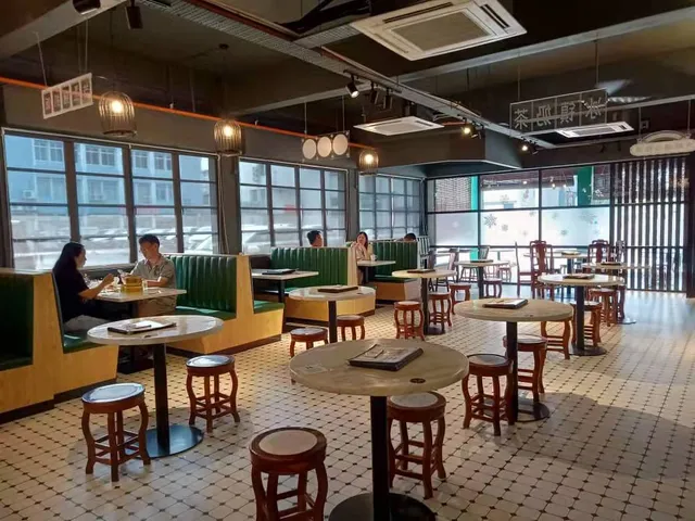 小香港港式茶餐厅 Little Hong Kong