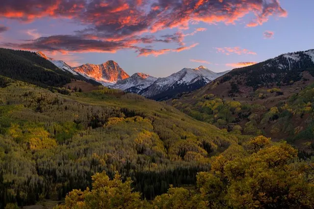 Capitol Creek Trailhead
