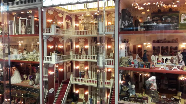 Museo de Juguetes de Urrea de Gaen