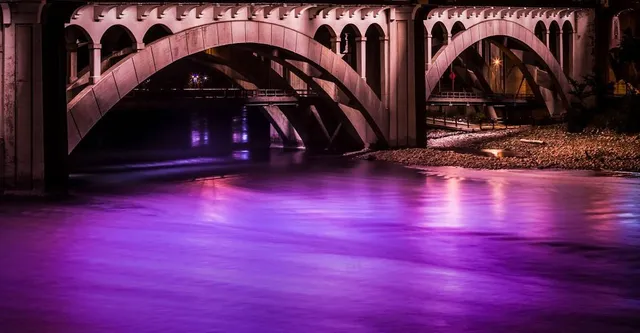 Park V Poyme Reki Tsaritsa