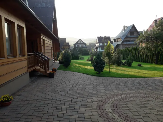 Chałupka na szlaku Zacisze