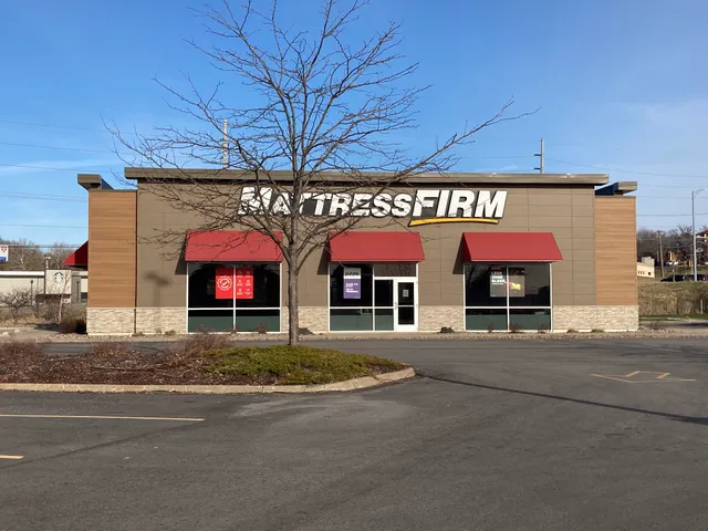 Mattress Firm River Place Center