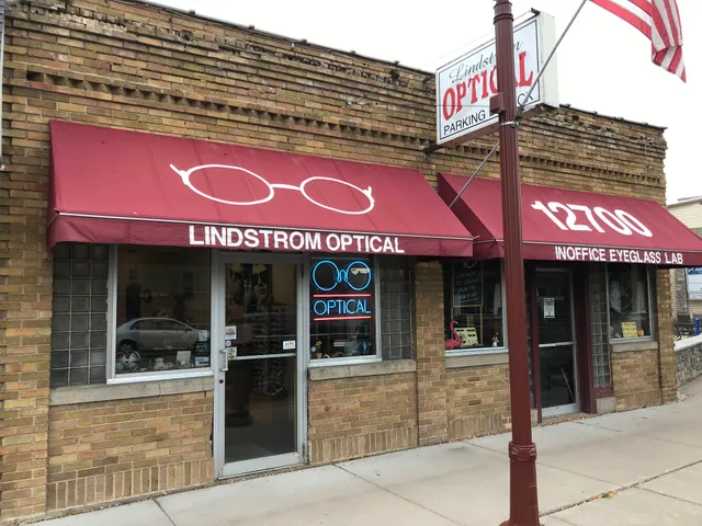 Lindstrom Optical