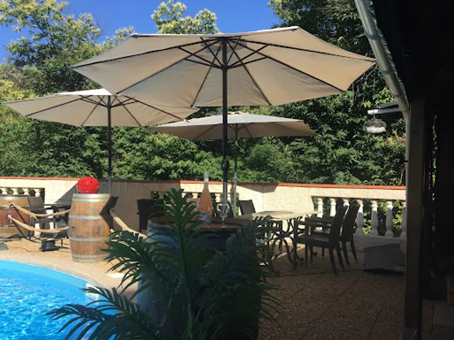 Restaurant camp d ocells Casteil