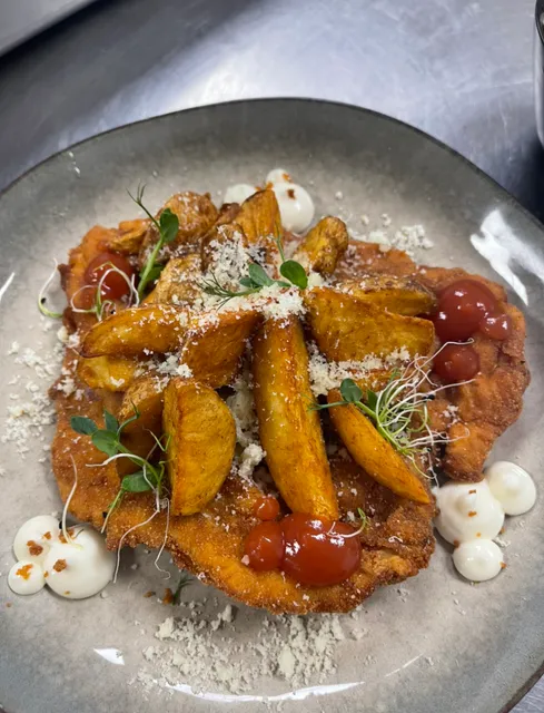 Country Club Mihăilești