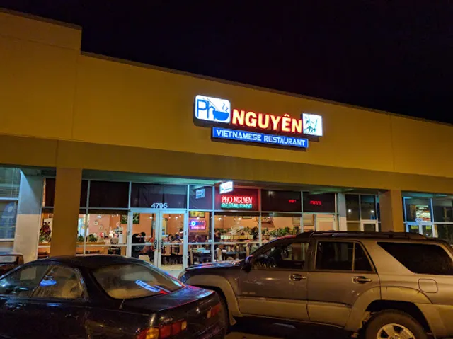 Phở Nguyên Restaurant