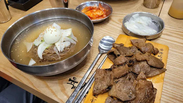 육쌈냉면 단구점