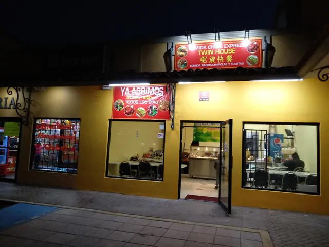 Restaurante Twin House