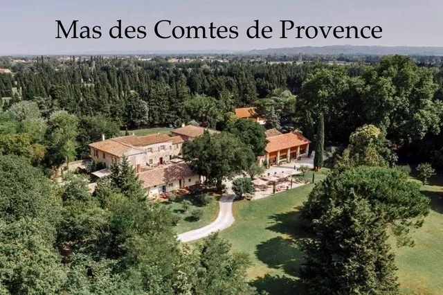 Mas des Comtes de Provence by Groupe Lombardot
