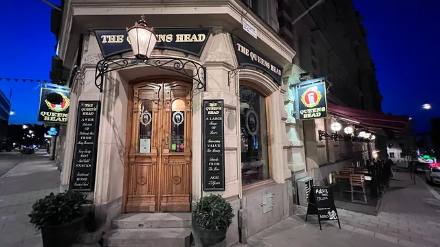 The Queen's Head