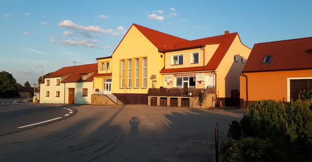 Ubytování Zámek Drahonice