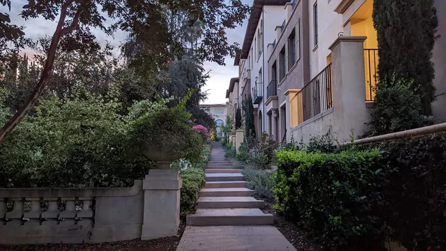 Ambassador Mansions & Gardens