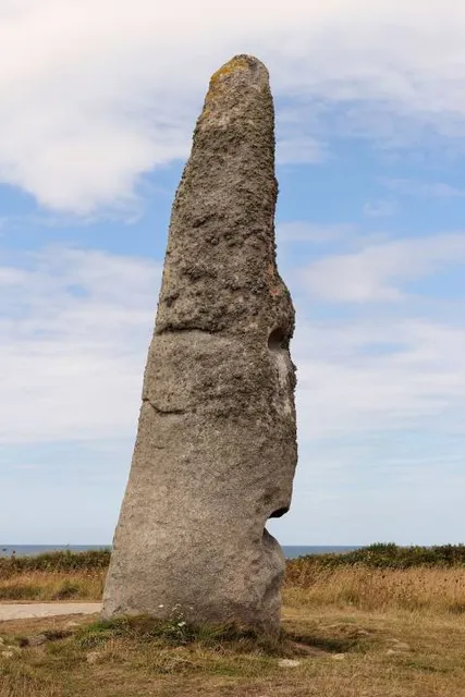 Menhir De Cam-louis