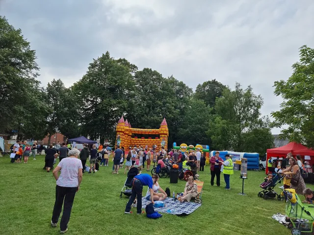 Leigh Road Recreation Ground
