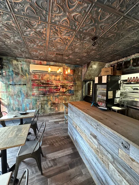 Descendant Detroit Style Pizza