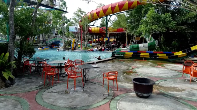 Mutiara Water Park