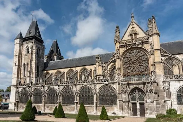 Colegiata de Nuestra Señora de Les Andelys