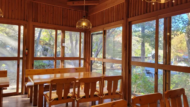 秋吉台家族旅行村ログハウス食堂