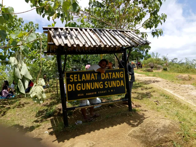Gunung Sunda
