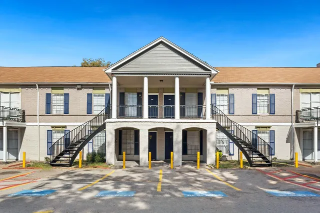 Santa Clara Apartments