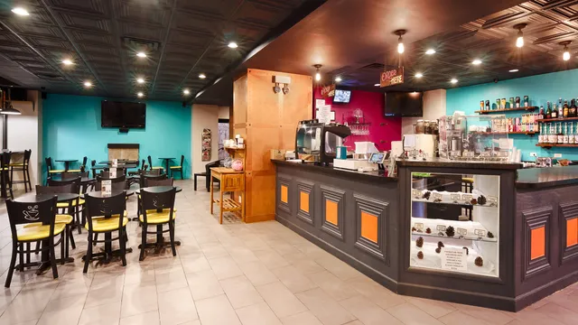 Sip & Savor | 53rd Street - Hyde Park