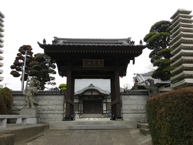 Natsumi Castle Ruins