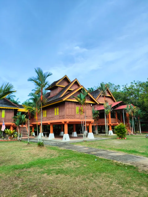 Replica Royal Palace Melawar (Rembau Museum)