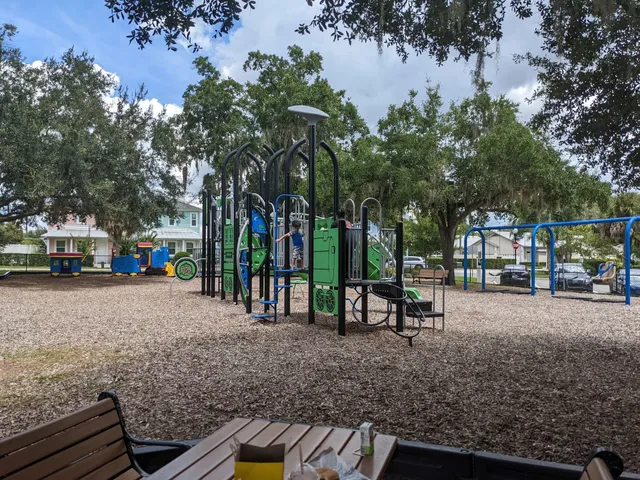 Azalea Lane Playground