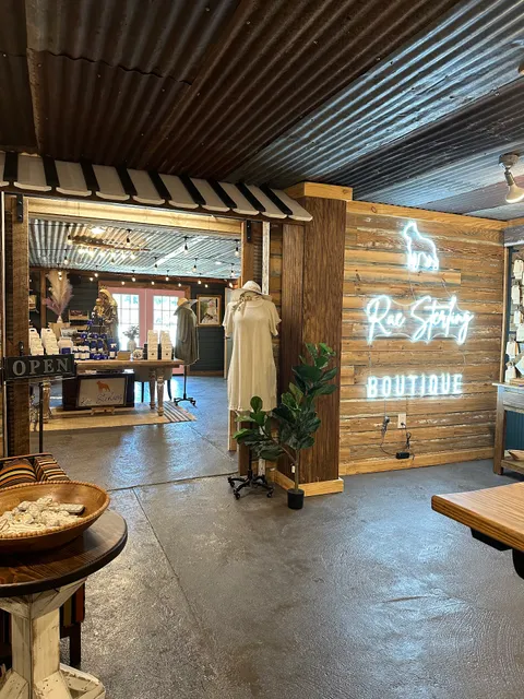 Rae Sterling Apparel + Printing