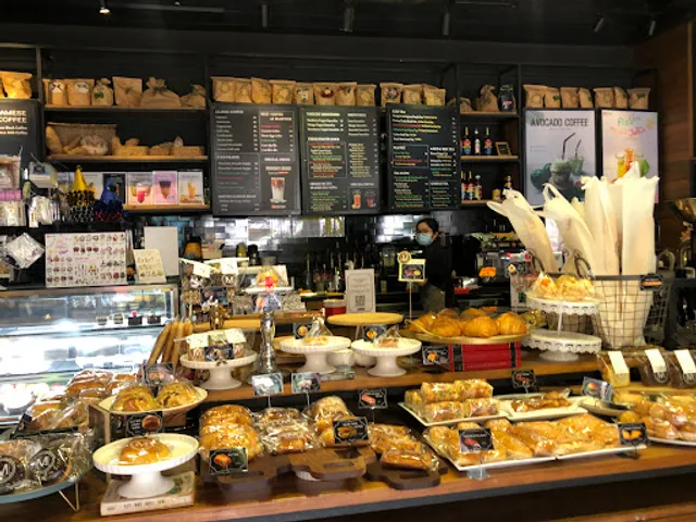 Masstige Bread & Coffee